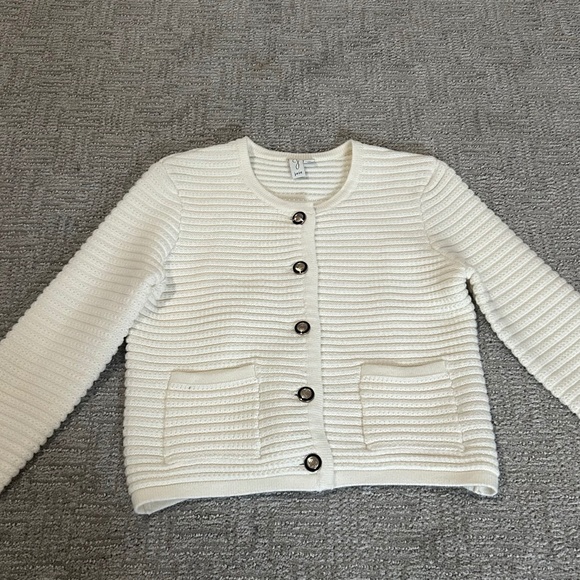 Joie Women’s Sweater - Picture 1 of 3